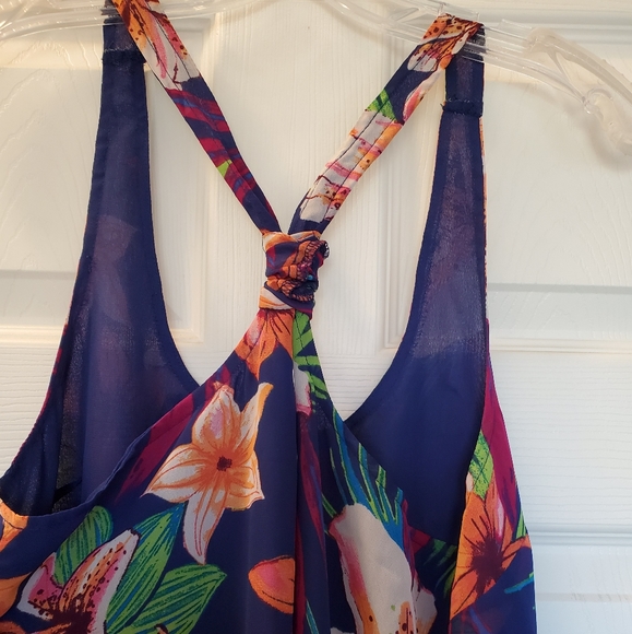 EUC Old Navy Floral Tank - Picture 5 of 7